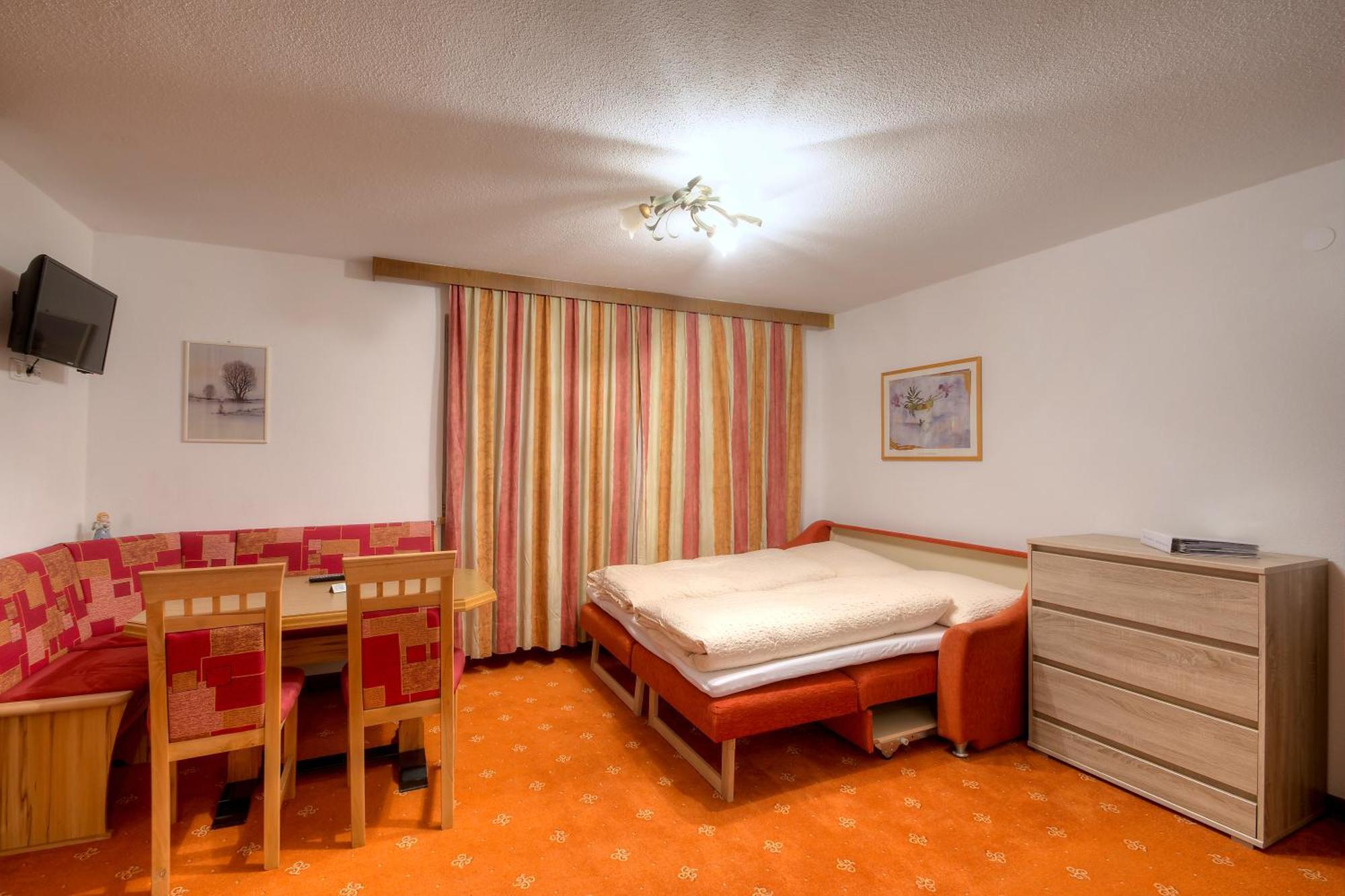 Ferienhaus Bergkristall Pettneu am Arlberg Quarto foto